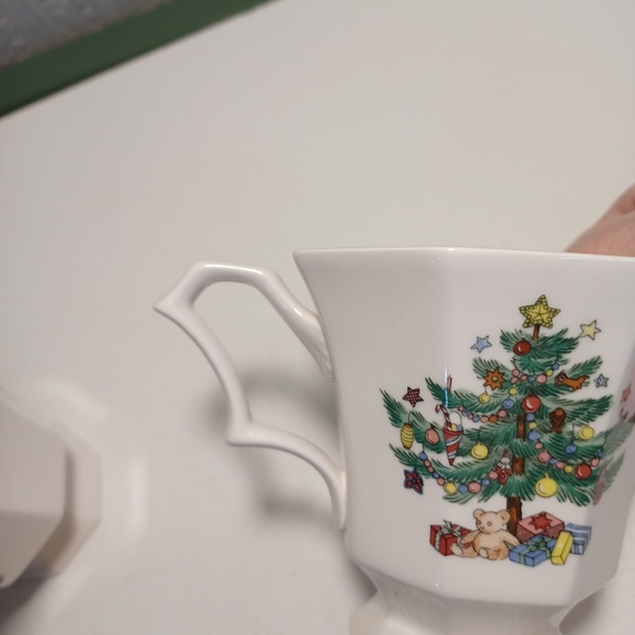 Nikko christmastime set of 2 coffee tea cups fine china - Picture 8 of 9